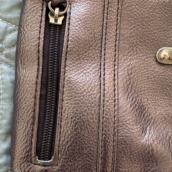 New York & Company Shimmering purple Wristlet - Picture 3 of 6